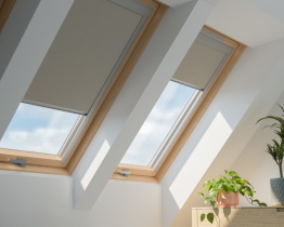 RoofLITE+ DUA verduisteringsgordijnen met zijstangen