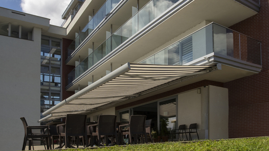 
										Terraszonneschermen voor buiten
																						