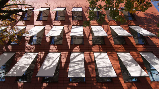 
										Zonwerende balkonluifels
																						